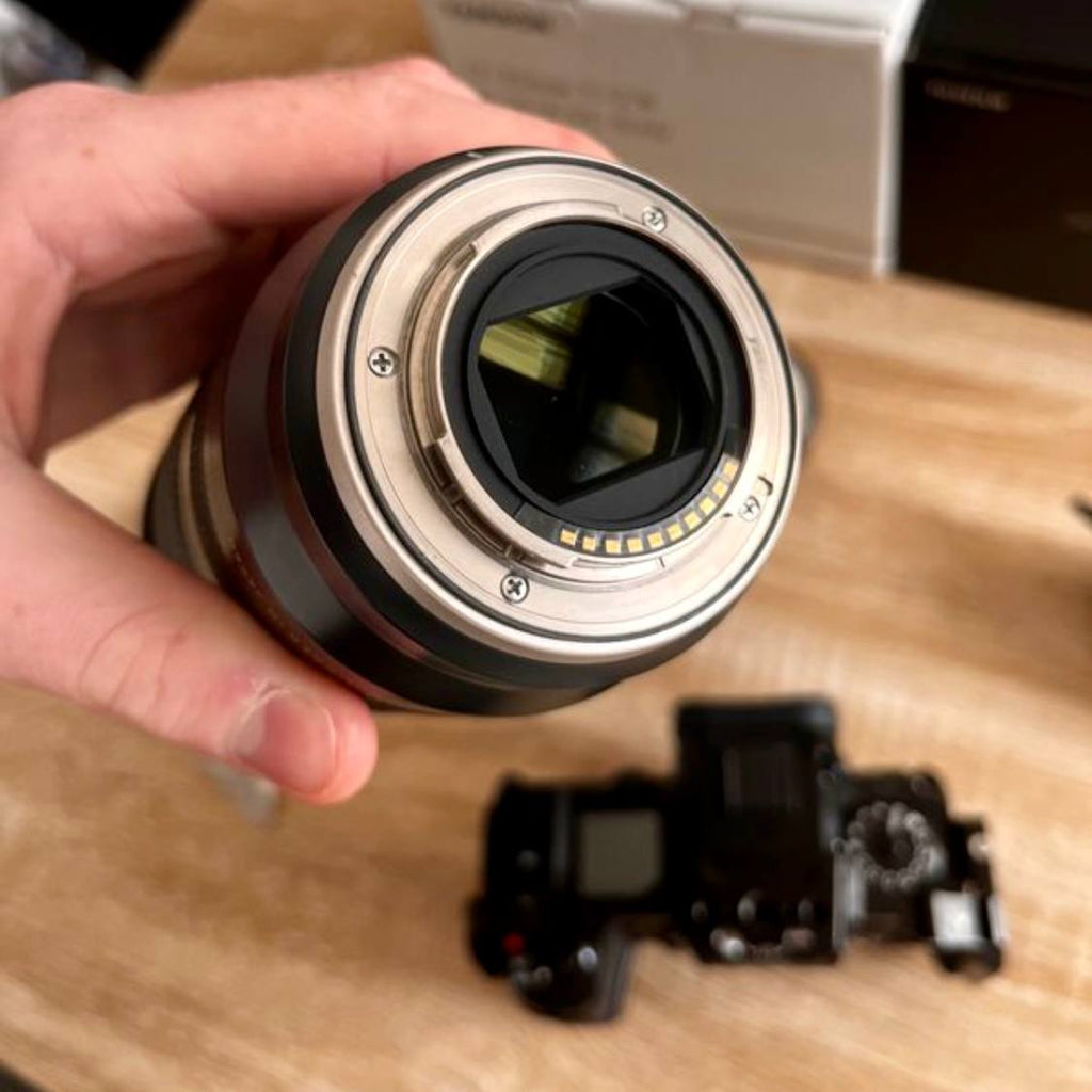 Appareil photo hybride professionnel avec zoom lumineux – Kit complet