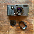 Appareil photographique argentique panoramique avec objectif fixe