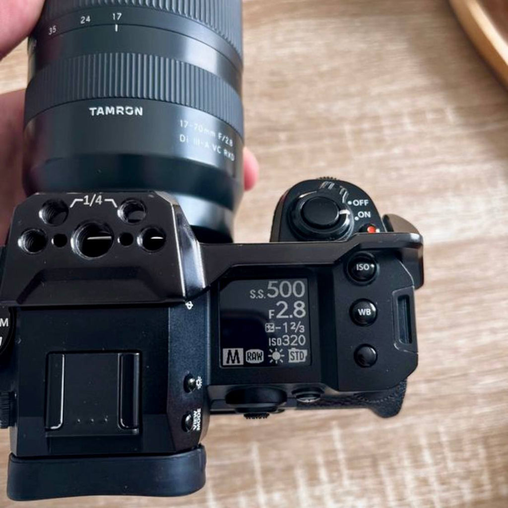 Appareil photo hybride professionnel avec zoom lumineux – Kit complet