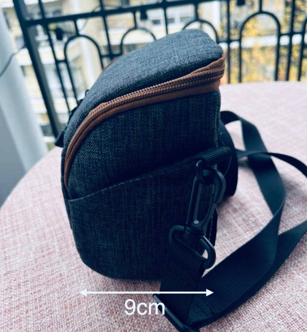 Sacoche compacte de transport pour appareil photo et accessoires
