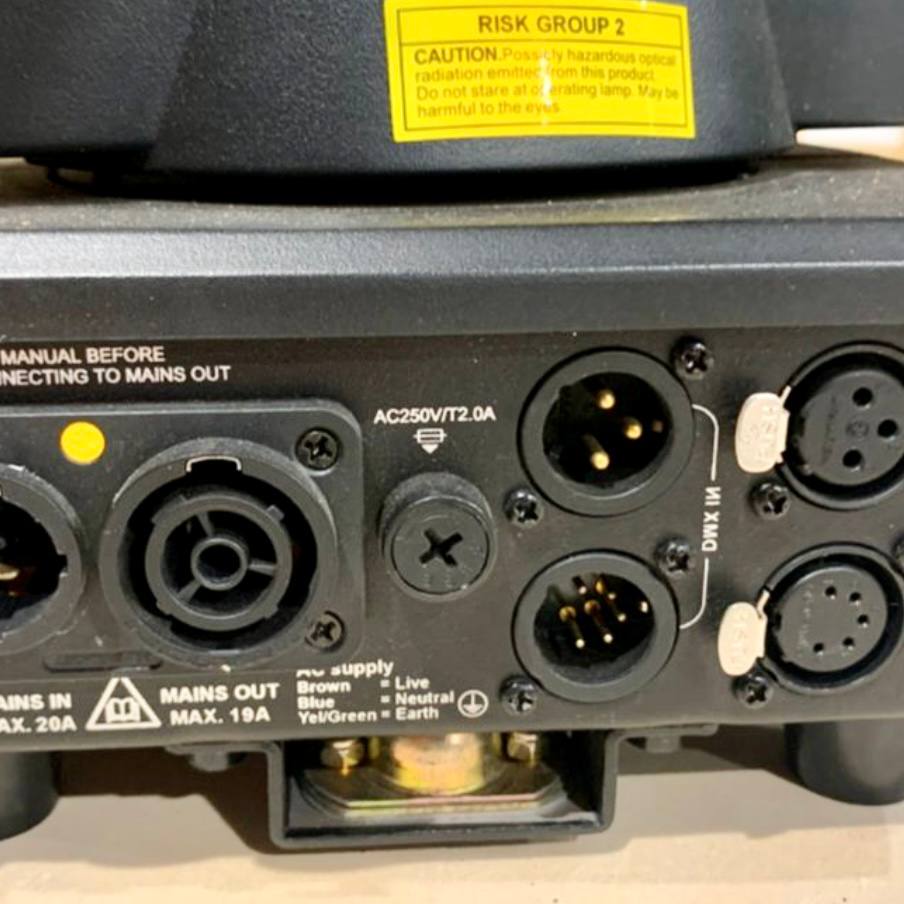 Projecteur à tête mobile à faisceau étroit – Lot de 4 unités